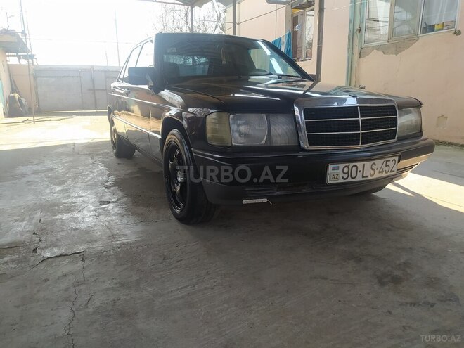 Mercedes 190 1989, 650,000 km - 2.0 л - Füzuli