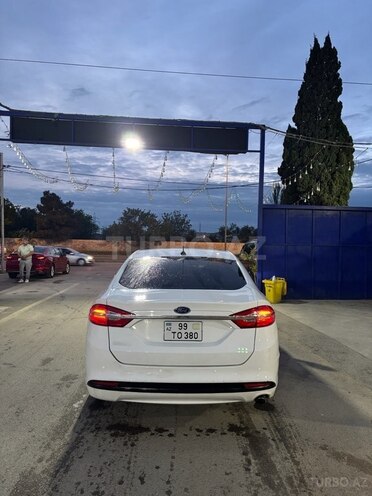 Ford Fusion (North America) 2013, 261,000 km - 1.6 l - Bakı