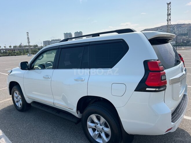 Toyota Land Cruiser Prado 2013, 136,000 km - 2.7 l - Bakı