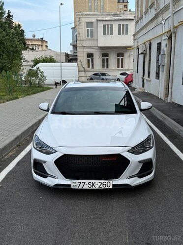 Hyundai Elantra 2017, 165,000 km - 1.6 l - Bakı