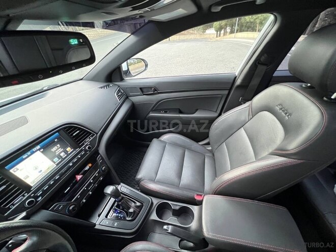 Hyundai Elantra 2017, 165,000 km - 1.6 l - Bakı