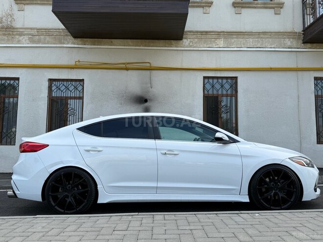 Hyundai Elantra 2017, 165,000 km - 1.6 l - Bakı