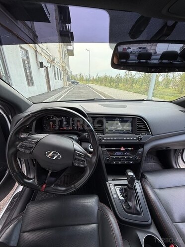 Hyundai Elantra 2017, 165,000 km - 1.6 l - Bakı