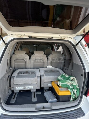 Kia Carnival-7