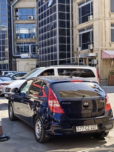 Hyundai i30 2008, 246,000 km - 1.4 l - Bakı
