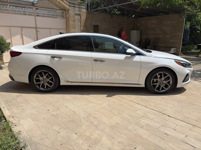 Hyundai Sonata-3