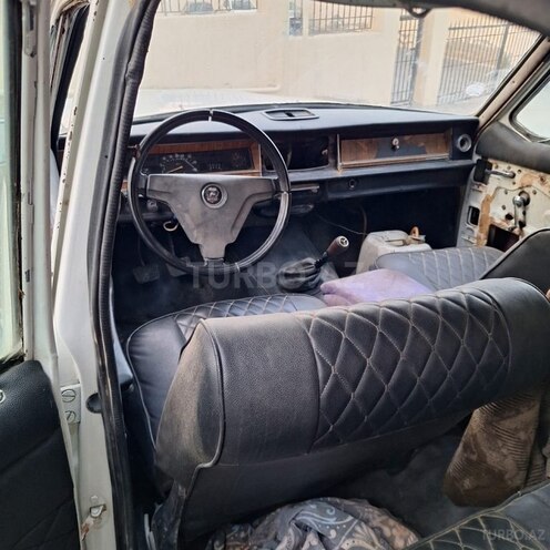 GAZ 24 1983, 484,348 km - 2.5 l - Bakı