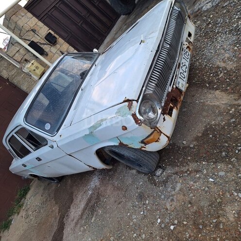 GAZ 24 1983, 484,348 km - 2.5 l - Bakı