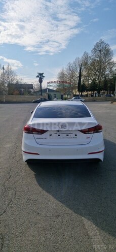 Hyundai Elantra 2016, 126,000 km - 1.6 l - Yevlax