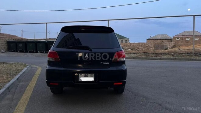 Mitsubishi Airtrek 2003, 322,000 km - 2.0 л - Bakı