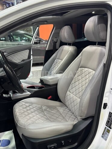 Kia Optima-22