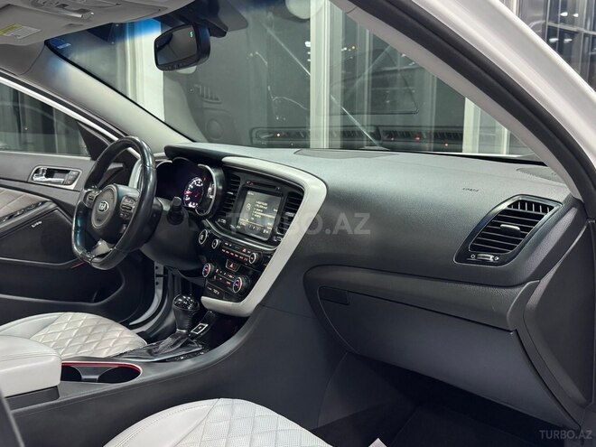 Kia Optima-19