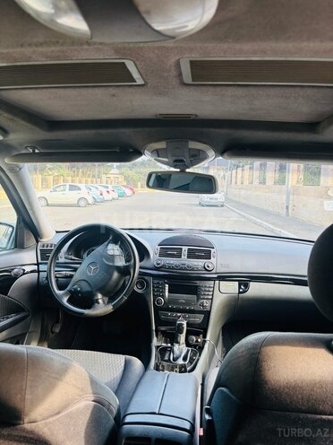 Mercedes E 240 2002, 412,000 km - 2.6 l - Bakı