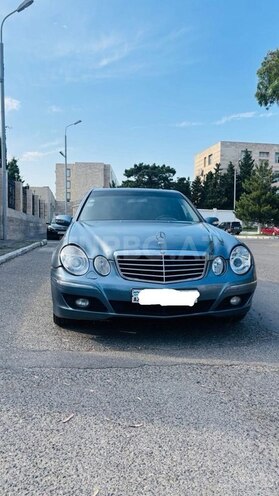 Mercedes E 240 2002, 412,000 km - 2.6 l - Bakı