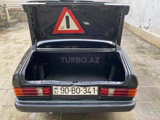 Mercedes 190 1991, 280,000 km - 2.0 l - Şamaxı