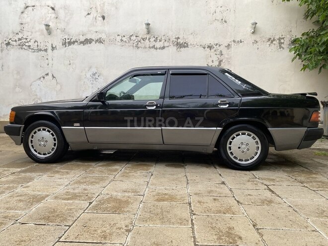 Mercedes 190 1991, 280,000 km - 2.0 l - Şamaxı