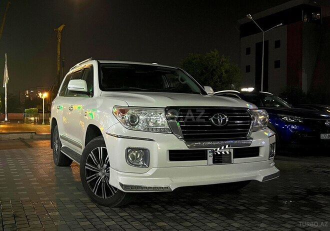 Toyota Land Cruiser-12