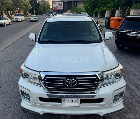 Toyota Land Cruiser-2