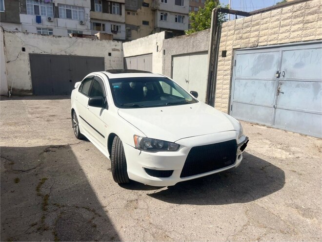 Mitsubishi Lancer 2010, 200,000 km - 2.4 l - Bakı