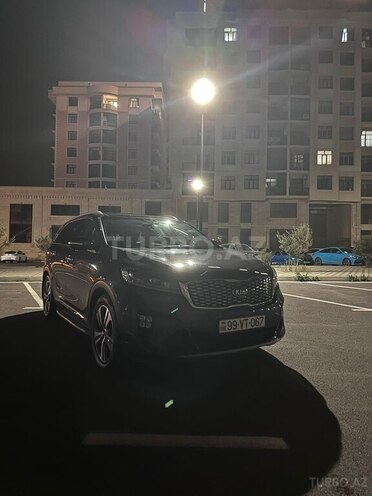 Kia Sorento-1