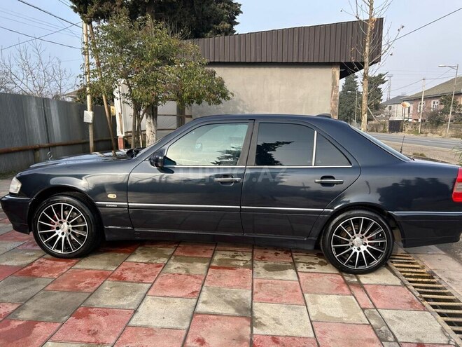 Mercedes C 180 1995, 25,000 km - 1.8 л - Astara
