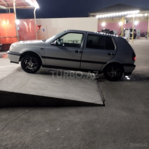 Volkswagen Golf 1997, 97,643 km - 1.8 л - Gəncə