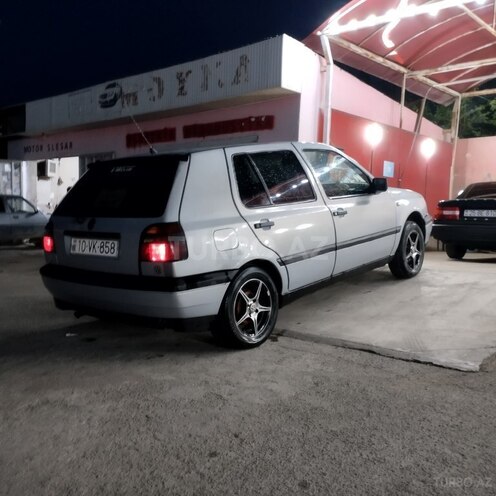 Volkswagen Golf 1997, 97,643 km - 1.8 л - Gəncə
