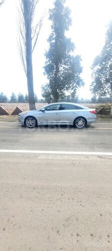 Hyundai Sonata-5