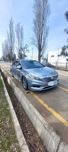 Hyundai Sonata-4