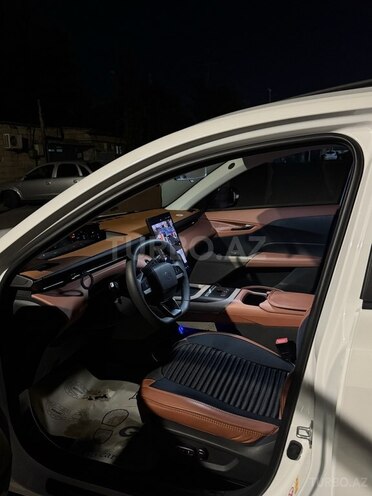 Changan Qiyuan A05 2025, 3,800 km - 1.5 л - Bakı