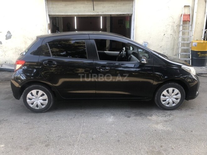 Toyota Vitz 2012, 160,000 km - 1.3 л - Bakı