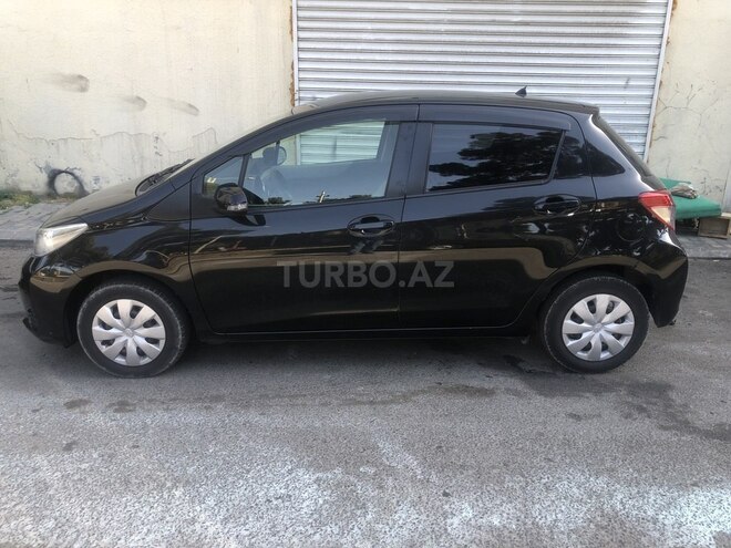 Toyota Vitz 2012, 160,000 km - 1.3 л - Bakı
