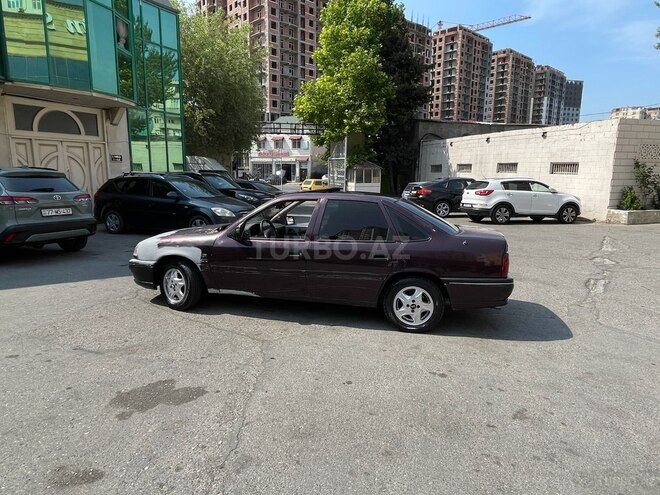 Opel Vectra 1992, 200,000 km - 1.8 l - Bakı