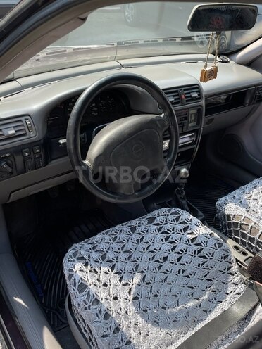 Opel Vectra 1992, 200,000 km - 1.8 l - Bakı