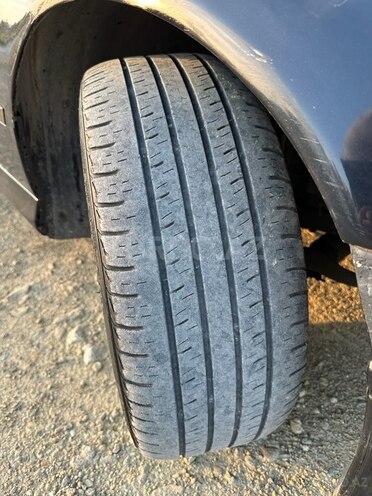 BMW 528 1997, 402,336 km - 2.8 л - Bakı