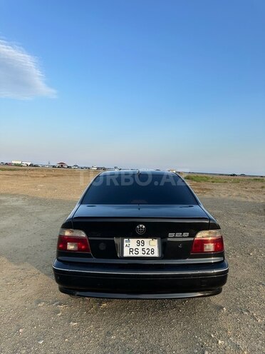 BMW 528 1997, 402,336 km - 2.8 л - Bakı