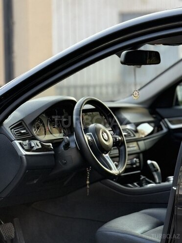 BMW 528 2015, 275,000 km - 2.0 l - Gəncə