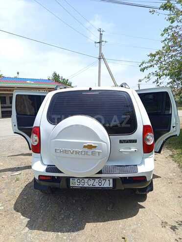 Chevrolet Niva 2012, 285,000 km - 1.7 l - Masallı