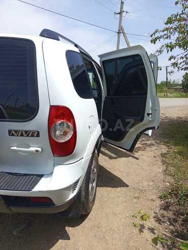 Chevrolet Niva 2012, 285,000 km - 1.7 l - Masallı