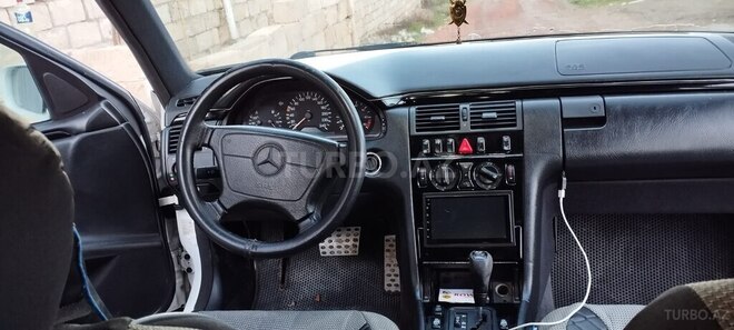 Mercedes E 230 1998, 314,147 km - 2.3 l - Bakı