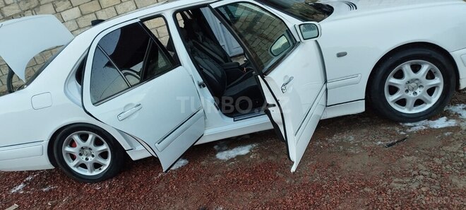 Mercedes E 230 1998, 314,147 km - 2.3 l - Bakı