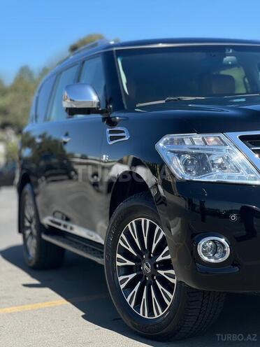Nissan Patrol 2015, 106,500 km - 5.6 l - Bakı