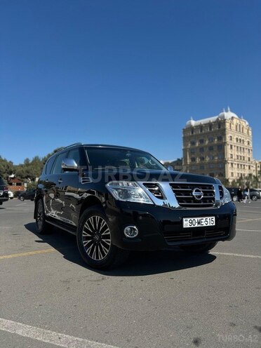 Nissan Patrol 2015, 106,500 km - 5.6 l - Bakı