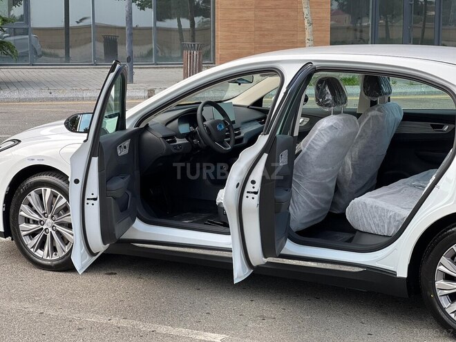 Hongqi  2025, 0 km - 0.0 л - Bakı