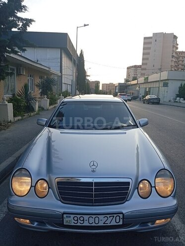 Mercedes E 270 2000, 500,000 km - 2.7 л - Bakı