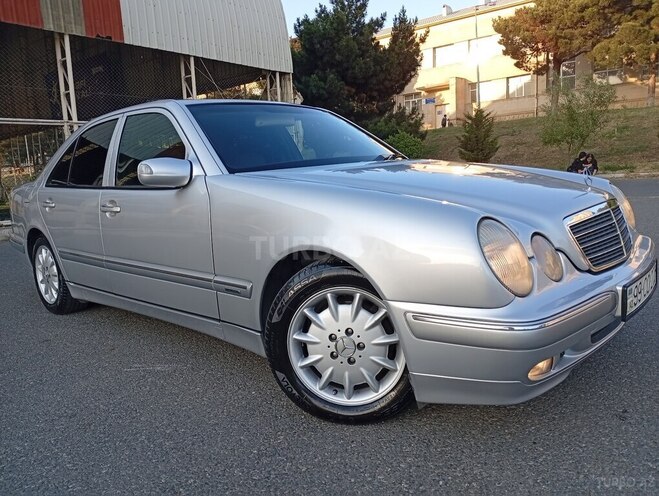 Mercedes E 270 2000, 500,000 km - 2.7 л - Bakı