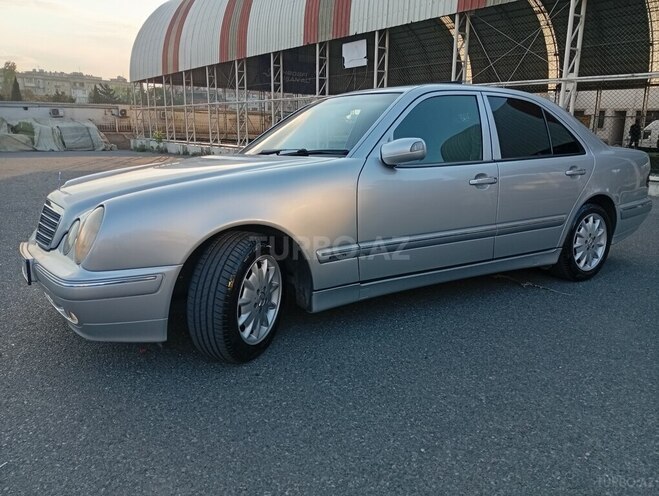 Mercedes E 270 2000, 500,000 km - 2.7 л - Bakı