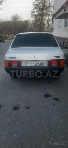 LADA (VAZ) 21099 2002, 250,000 km - 1.6 л - Qax