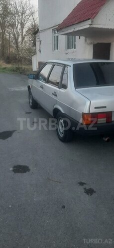LADA (VAZ) 21099 2002, 250,000 km - 1.6 л - Qax
