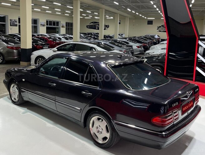 Mercedes E 240 1998, 302,303 km - 2.4 l - Bakı